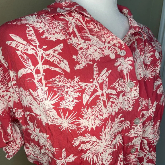 AMERICAN EAGLE Tropical / Hawaiian Print Crop Button Down with tie - size XS - Picture 4 of 4